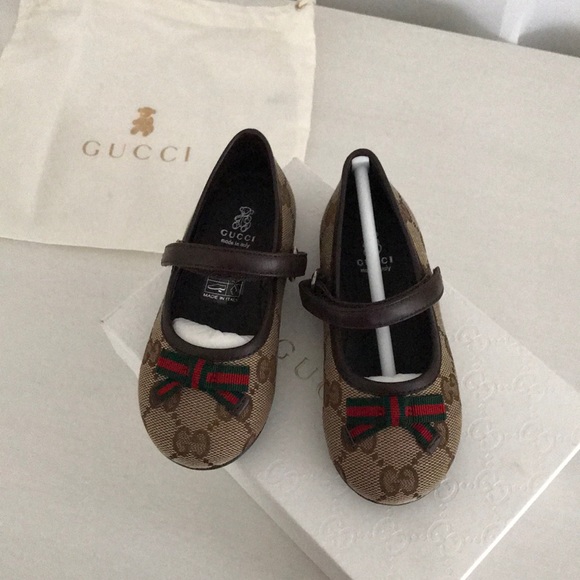 Gucci Other - Gucci baby shoes size 22 New